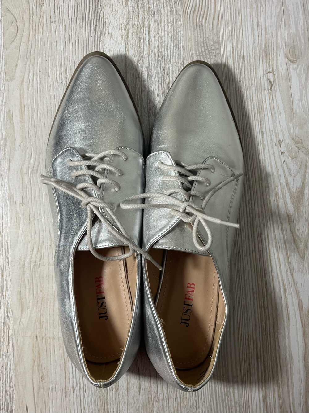 JustFab Silver Metallic Lace-Up Oxfords